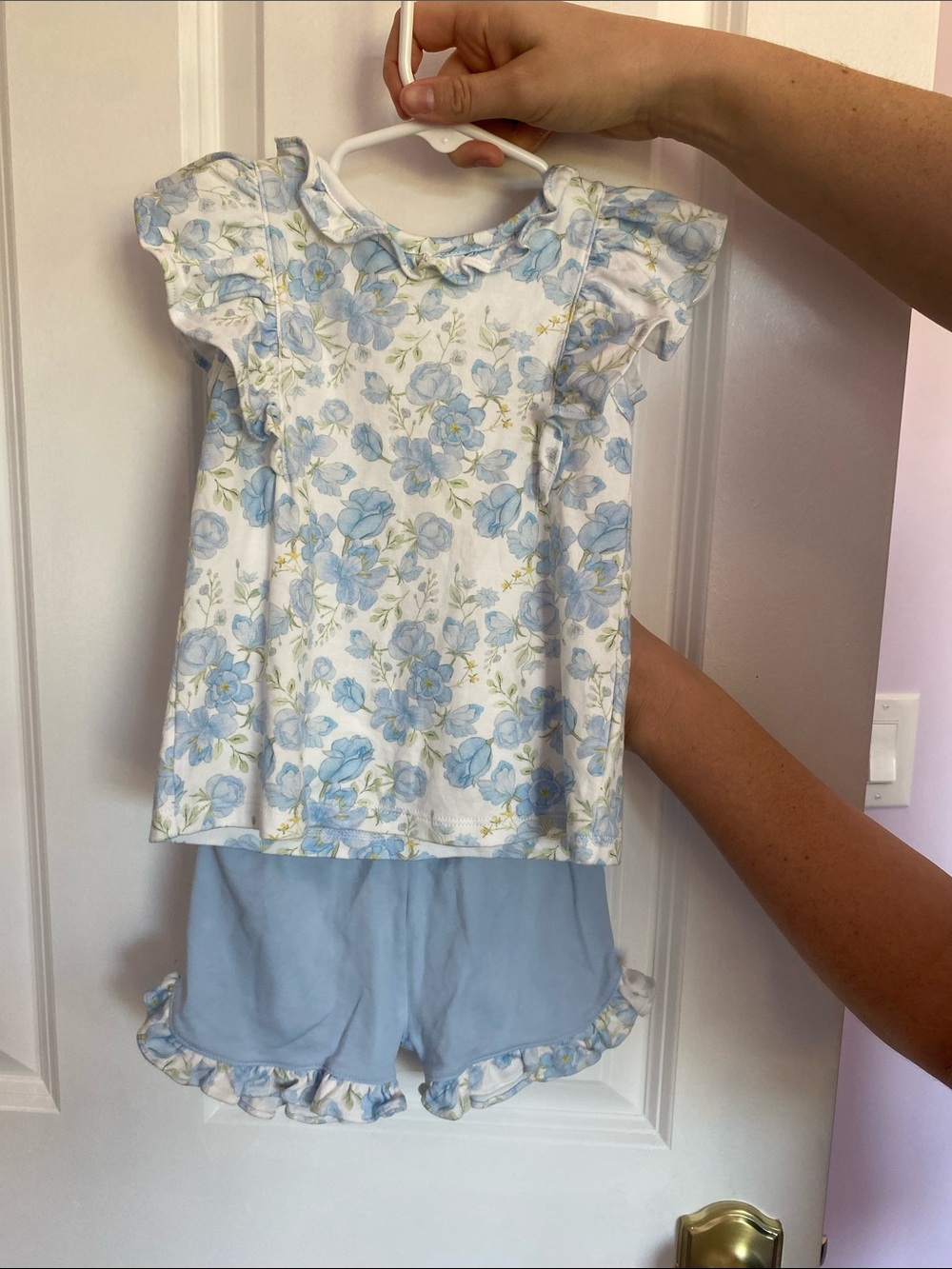 Girls' Light Blue Floral Ruffle Short Sleeve Top & Shorts Set